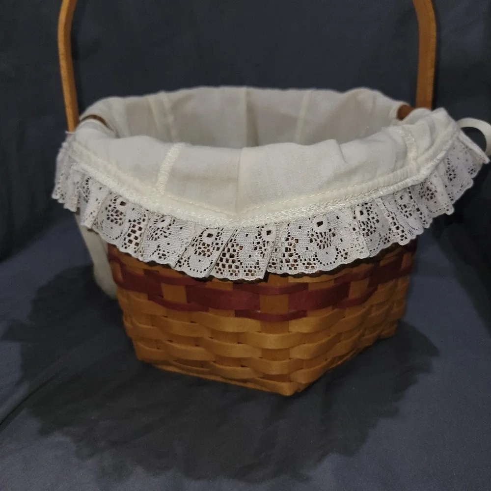 1997 Longaberger Christmas Collection Snowflake Basket Combo w/ Liner Protector